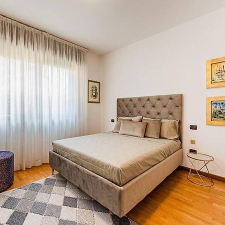 *Vivere In Arte* Near Theairport Povegliano Veronese Luaran gambar
