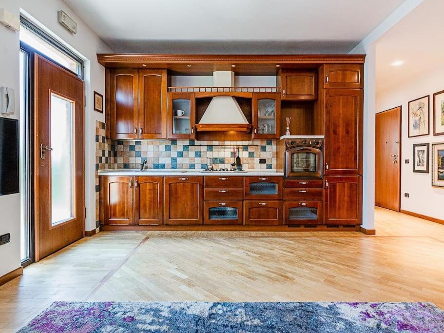 *Vivere In Arte* Near Theairport Povegliano Veronese Luaran gambar
